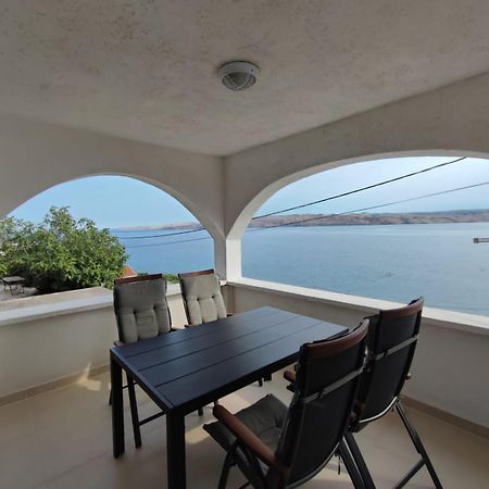 Apartments Marecic Karlobag Εξωτερικό φωτογραφία